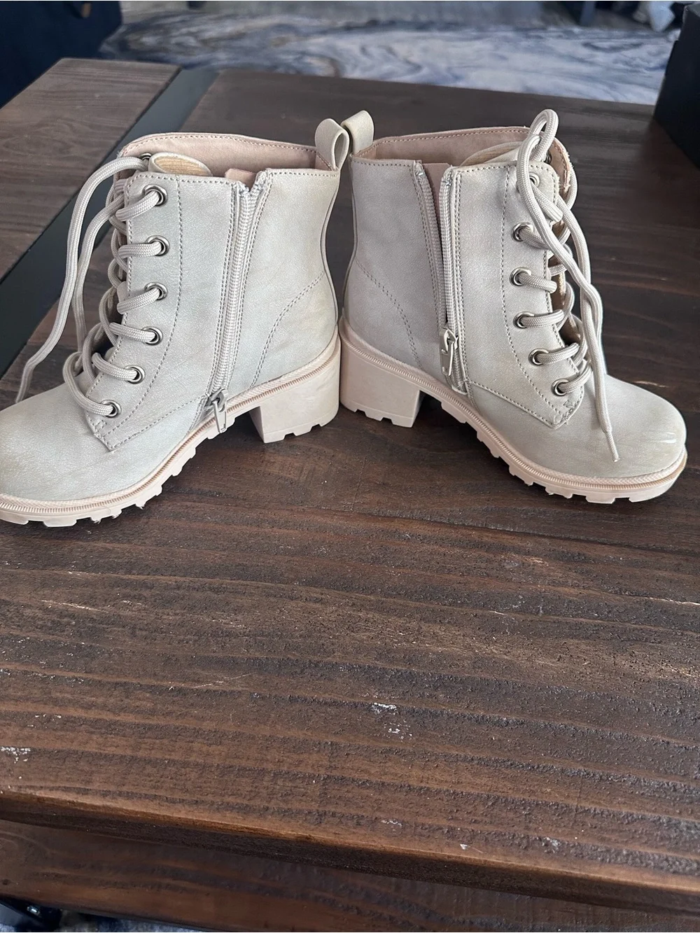 N/A kids lace
